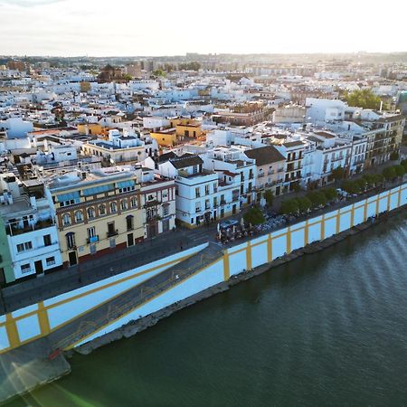 דירות סביליה Wonderful Duplex In Calle Betis מראה חיצוני תמונה
