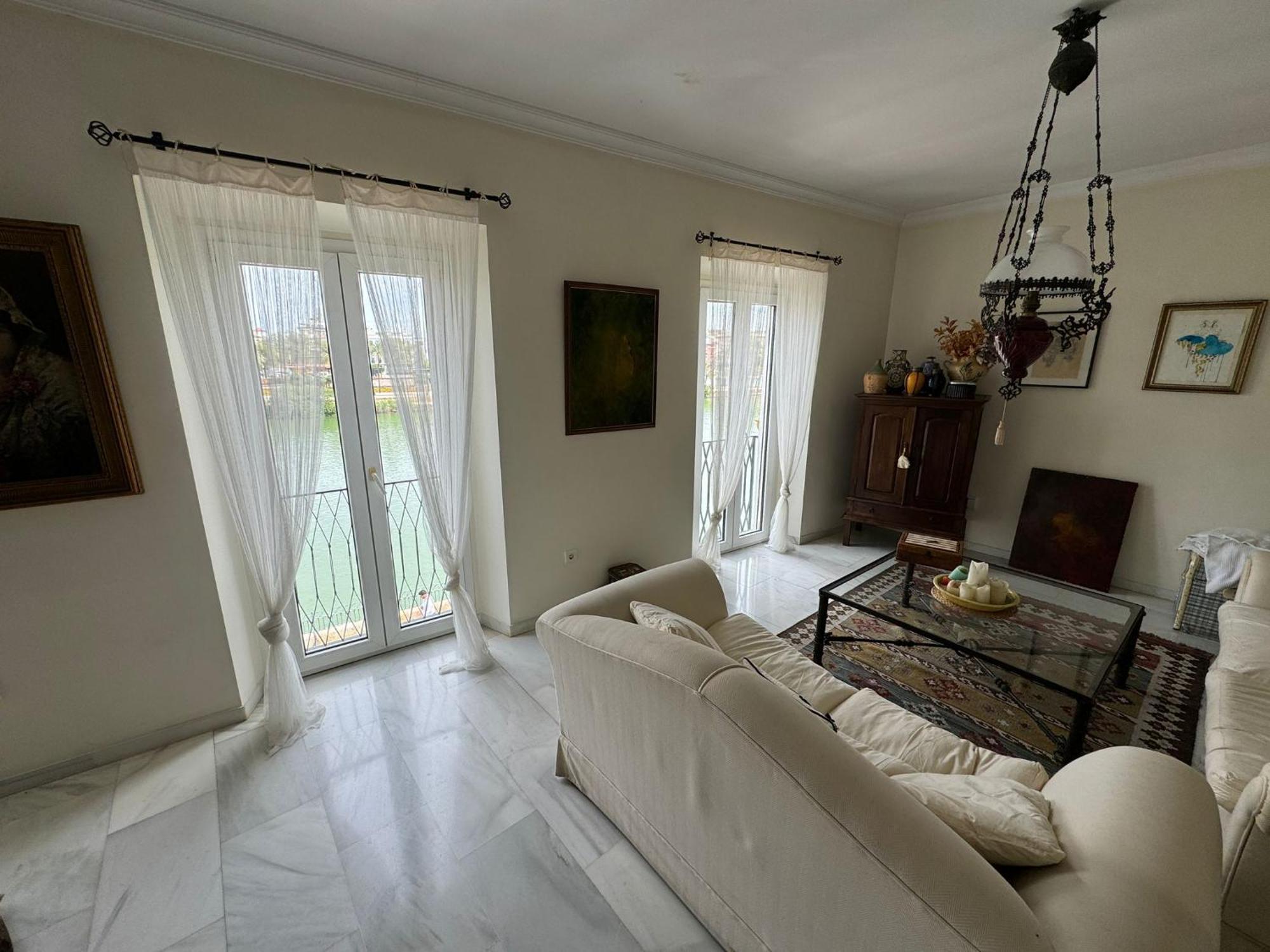 דירות סביליה Wonderful Duplex In Calle Betis מראה חיצוני תמונה